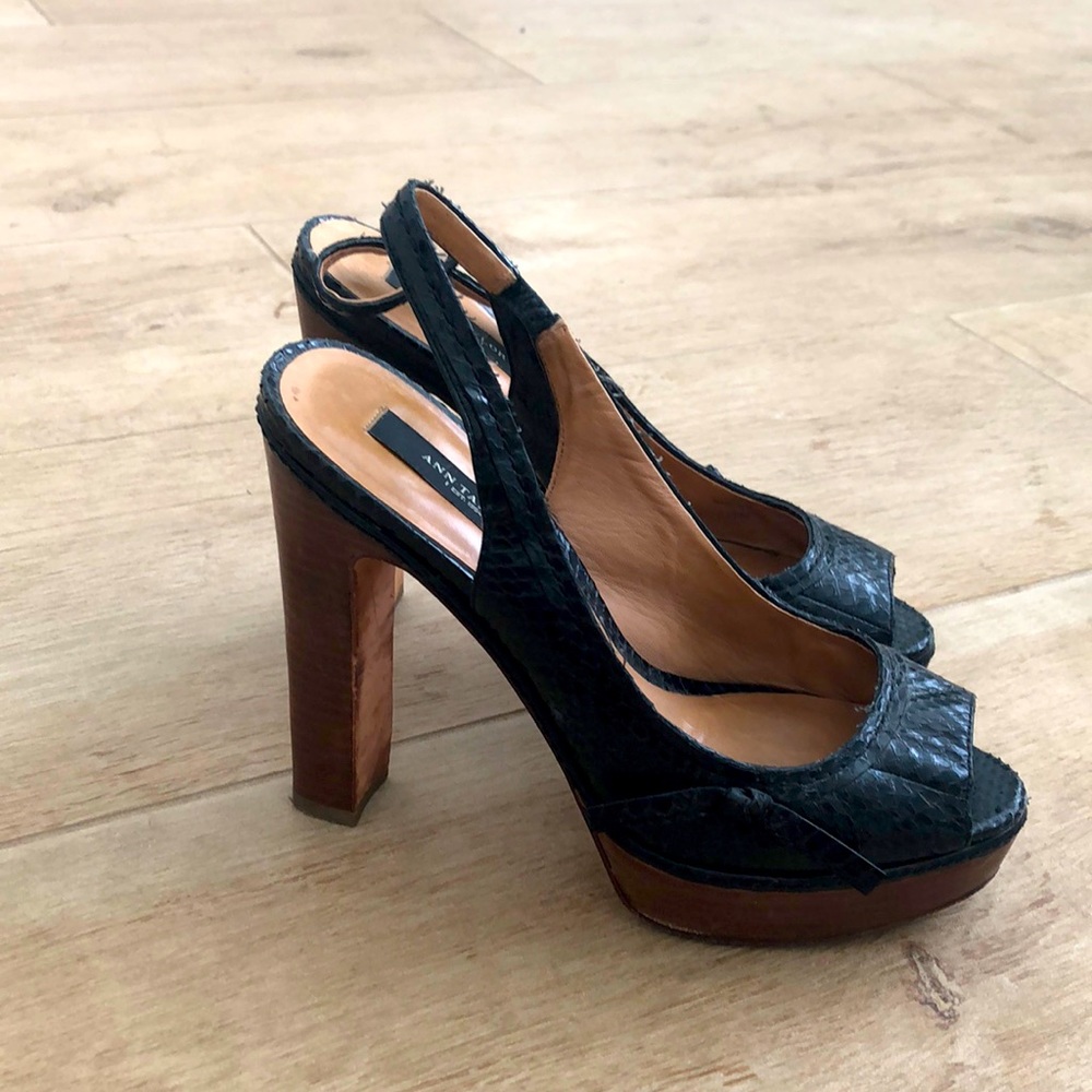 Ann Taylor Simone platform black wood wedge heel
